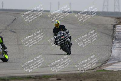 media/Nov-30-2025-TrackDaz (Sun) [[d8b22663df]]/C Group/Session 4 (Outside Grapevine)/